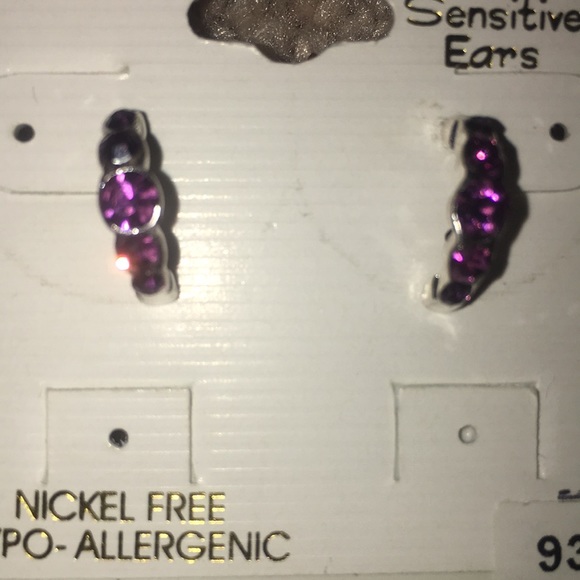 MainStreet Earrings - Picture 3 of 5